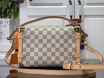 Louis Vuitton Side Trunk Handbag N40712 White Size 21 x 14 x 6 cm