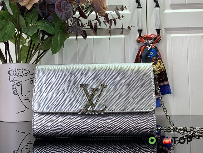 Louis Vuitton Pochette Louise Chain Bag M23756 Silver Size 22 x 14 x 5 cm - 1