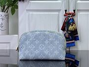 Louis Vuitton Cosmetic Bag M83616 Light Blue Size 19 x 12 x 6 cm - 5