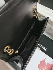 Chanel Flap Bag Lambskin Black Size 25 x 8 x 17 cm - 6