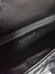 Chanel Flap Bag Lambskin Black Size 25 x 8 x 17 cm - 2