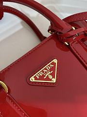 Prada Saffiano Galleria Patent Red Bag Size 20 x 15 x 9.5 cm - 5