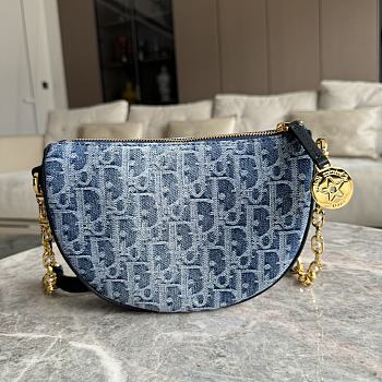 Dior Denim Blue Star Callisto Chain Handbag Size 20 x 14 x 4 cm