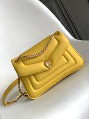 Bvlgari Serpenti Reverse Series Small Shoulder Bag Yellow Size 22.5 x 15 x 7 cm - 1