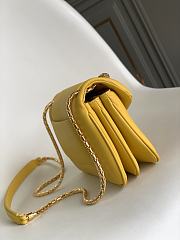 Bvlgari Serpenti Reverse Series Small Shoulder Bag Yellow Size 22.5 x 15 x 7 cm - 3