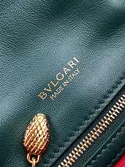 Bvlgari Serpenti Reverse Series Small Shoulder Bag Green Size 22.5 x 15 x 7 cm - 3