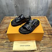 Louis Vuitton LV Men Slippers 01 - 1