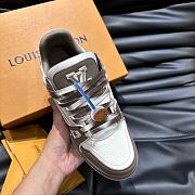 Louis Vuitton Trainer Men's Casual Sneakers Brown - 3