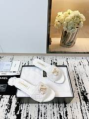 Chanel Sandals White 01 - 4