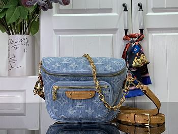 Louis Vuitton Mini Bumbag M83353 Denim Size 17 x 12 x 9.5 cm