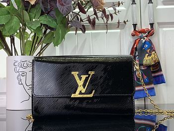 Louis Vuitton M23358 LV Night Pochette Louise Black Size 22 x 14 x 5 cm