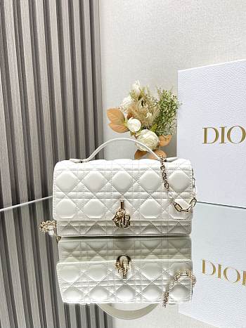 Dior Miss Dior Top Handle Bag White Size 21 x 11.5 x 4.5 cm
