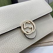 Gucci Interlocking Leather Crossbody Bag White Size 20 x 13 x 6 cm - 5