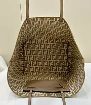 Fendi Large Roll Tote Bag Size 33 x 22 x 30 cm - 3