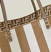 Fendi Large Roll Tote Bag Size 33 x 22 x 30 cm - 4