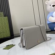 Gucci GG Marmont Chain Wallet Grey Size 12.5 x 21 x 4 cm - 5