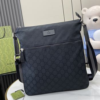 Gucci GG Crossbody Bag Size 31 x 33 x 2 cm