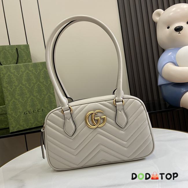 Gucci GG Marmont Small Handbag White Size 25.5 x 15.5 x 6.5 cm - 1