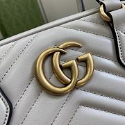 Gucci GG Marmont Small Handbag White Size 25.5 x 15.5 x 6.5 cm - 2