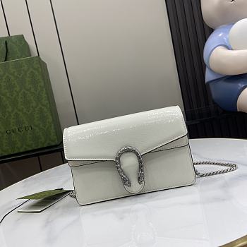 Gucci Dionysus Super Mini Handbag White Size 17.5 x 11 x 6.5 cm