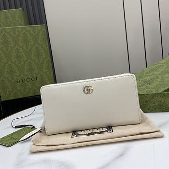 Gucci GG Marmont Wallet White Size 19 x 10 x 2.5 cm