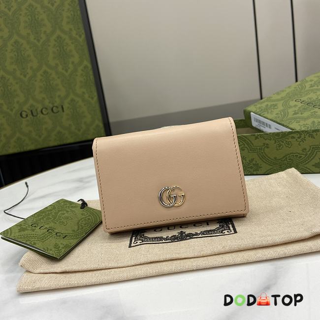 Gucci GG Marmont Card Holder Beige Size 7.5 x 11 x 2 cm - 1