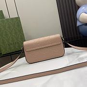 Gucci GG Super Mini Shoulder Bag in Rose Beige Leather Size 21 x 13.5 x 3 cm - 6