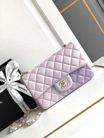 Chanel Flap Bag Lambskin Light Purple Size 20 cm