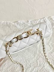 Chanel Flap Handle Bag Mini White Size 20 x 6.5 x 12 cm - 3