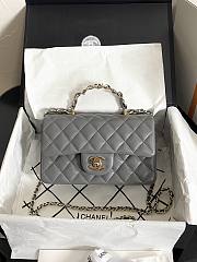 Chanel Flap Handle Bag Mini Grey Size 20 x 6.5 x 12 cm - 1