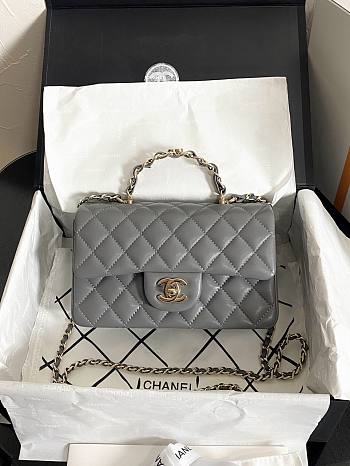 Chanel Flap Handle Bag Mini Grey Size 20 x 6.5 x 12 cm