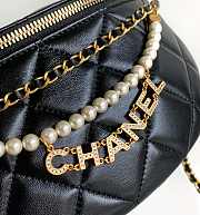 Chanel Pearl Chain Waist Bag Black Size 17 x 24 x 11 cm - 4