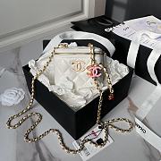 Chanel Cosmetic Bag White Size 11 × 8.5 × 7 cm - 1