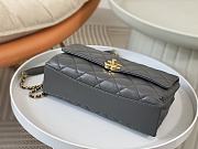 Chanel Pearl Handle Bag Gray Size 23.5 × 6.5 × 13.5 cm - 5