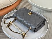 Chanel Pearl Handle Bag Gray Size 23.5 × 6.5 × 13.5 cm - 2