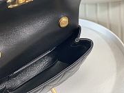 Chanel Pearl Handle Bag Black Size 19.5 x 12.5 x 6 cm - 5