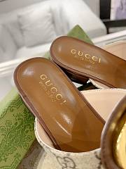 Gucci Blondie Thong Sandals Brown  - 4