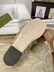 Gucci Blondie Thong Sandals Brown  - 3