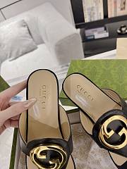 Gucci Blondie Thong Sandals Black - 2