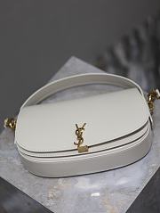 YSL Voltaire Half-Moon Bag White Size 24 × 15 × 5 cm - 3