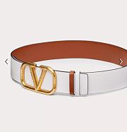 Valentino Reversible Vlogo Signature Belt In Grainy Calfskin 40mm - 1