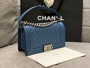 Chanel Boybag Dark Blue Gold Hardware Caviar Leather Size 25 cm - 3