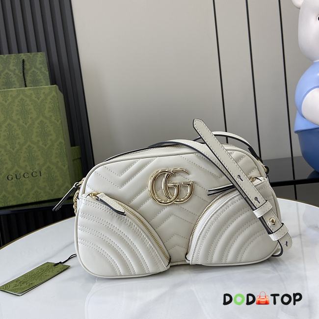 Gucci GG Marmont Small Shoulder Bag White Size 24.5 x 15 x 9 cm - 1