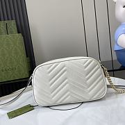 Gucci GG Marmont Small Shoulder Bag White Size 24.5 x 15 x 9 cm - 2