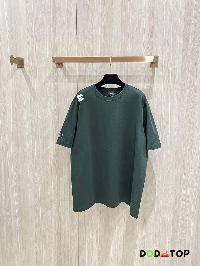 Chanel T-shirt Dark Green Unisex - 1