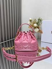 Dior Jolie Bucket Bag Pink Size 17 x 16 x 9 cm - 2