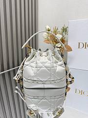 Dior Jolie Bucket Bag White Size 17 x 16 x 9 cm - 1