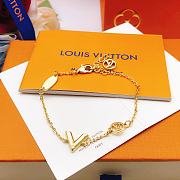 Louis Vuitton LV Essential V Gold Bracelet - 3