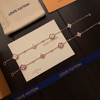 Louis Vuitton Blooming LV four-flower bracelet