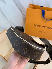 Louis Vuitton Geronimos Monogram Bag Size 13 x 23 x 5 cm - 5